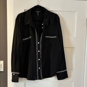 Ellen Tracy Black Button-Front Blouse with Pearl Accents